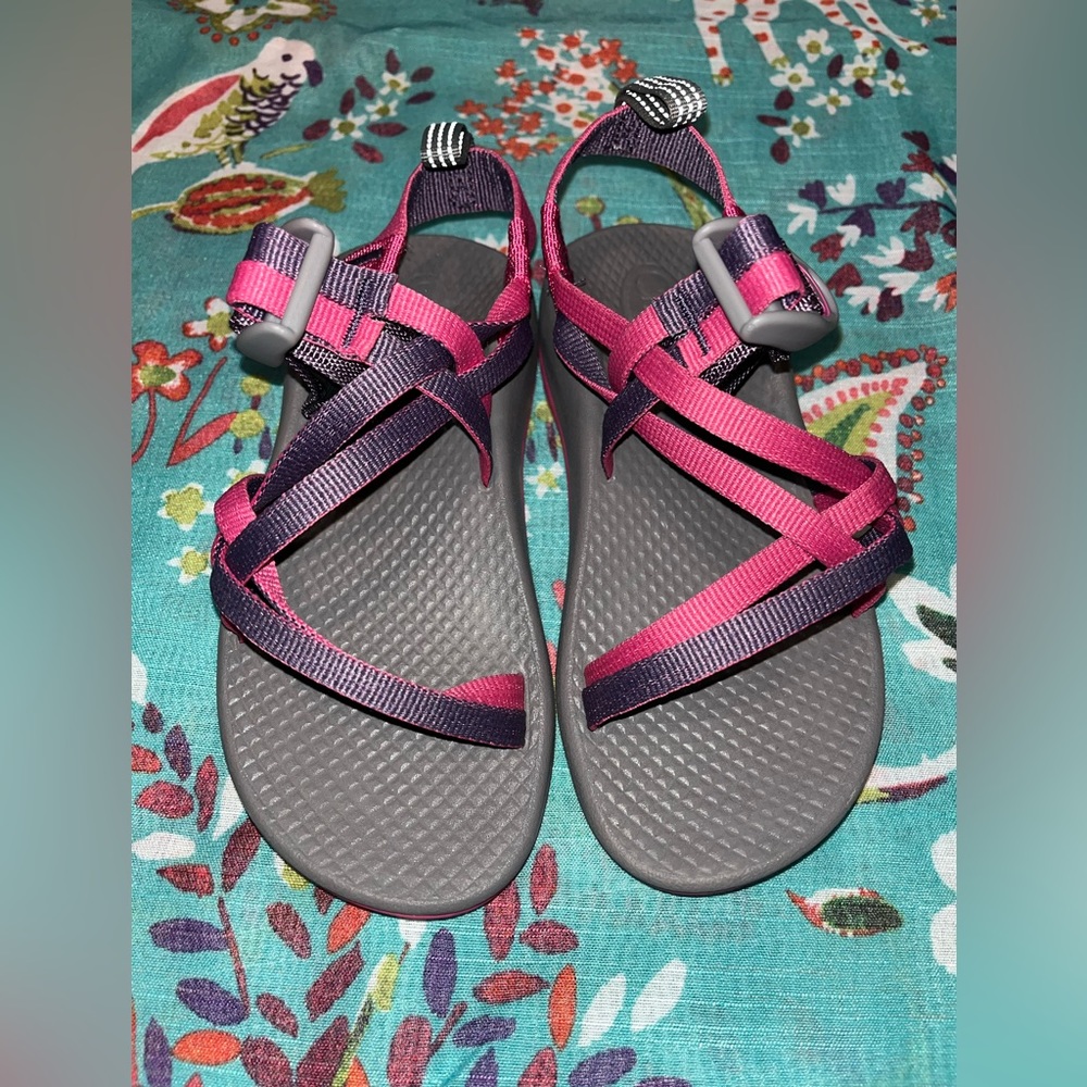 Kids Chacos Size 12